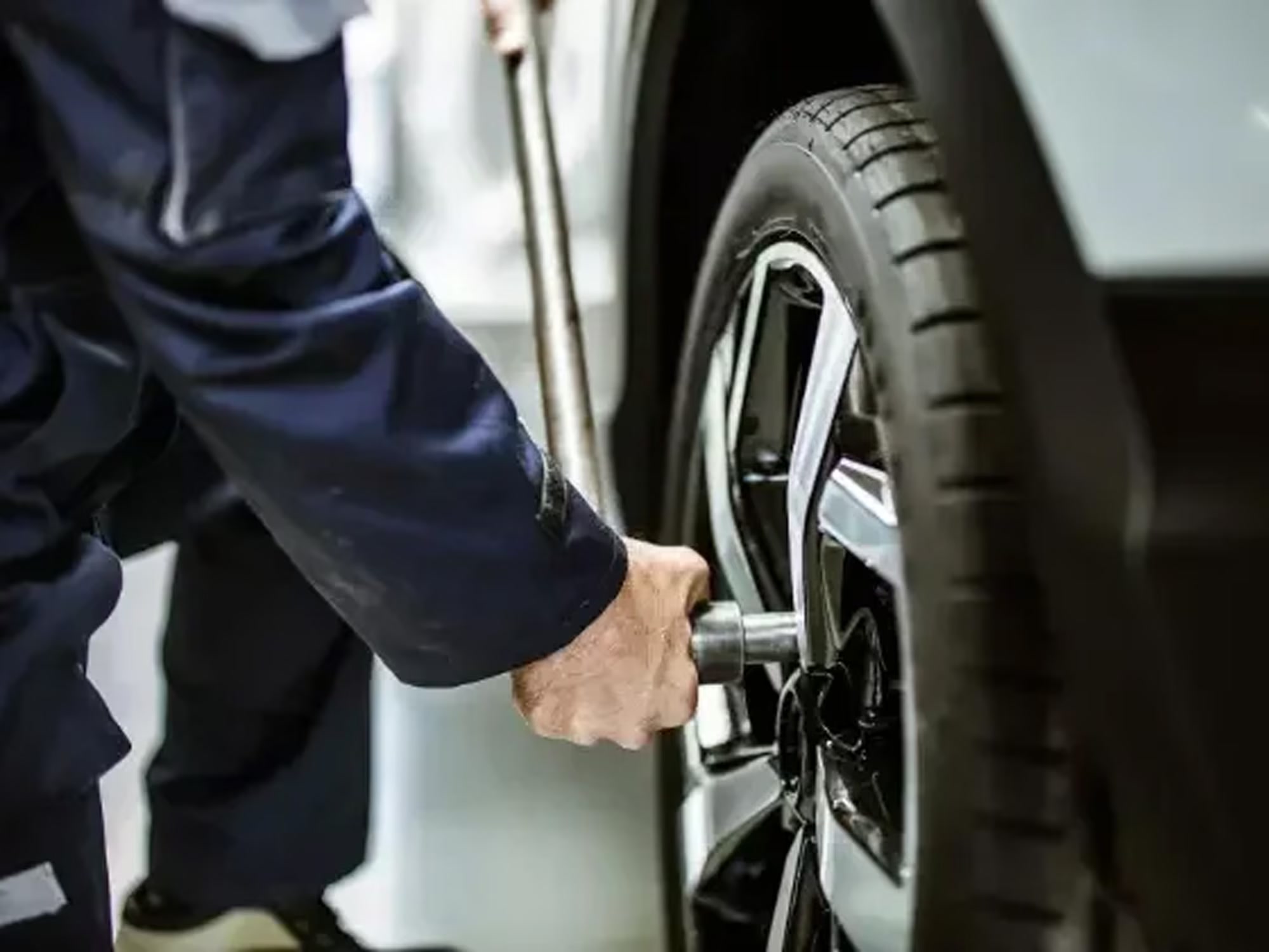 Troca de pneus Chevrolet em Santos